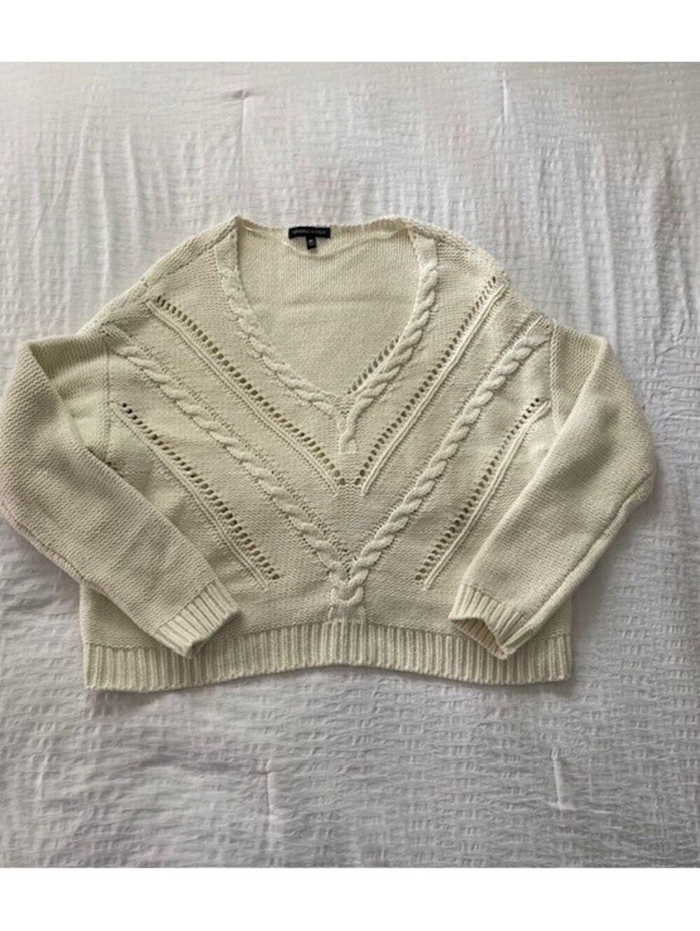 Kendall + Kylie Cream V-Neck Knitted Sweater - Size Medium